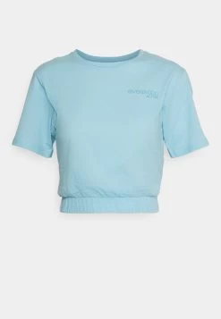 Camiseta Básica - Light Blue -Estilo Urbano Ventas 0400cf19859044bdaab02732c78246d4