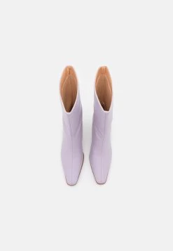 Even&Odd Botas - Purple -Estilo Urbano Ventas 047d417f48d24de5aca1e27fc96d51d8