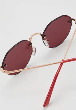 Even&Odd Gafas De Sol - Red -Estilo Urbano Ventas 060a281e86d54a9a8024351ab06ebc4b