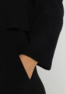 Even&Odd Cropped Jumper - Jersey De Punto - Black -Estilo Urbano Ventas 10716b29e3fd4dcd813ae28c5b6486e3