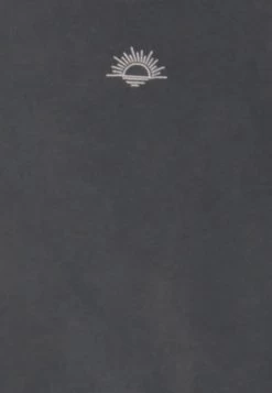 Camiseta Básica - Black -Estilo Urbano Ventas 15aabb78f43c44e5a45f1f8fcf3d45b2