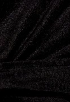 Even&Odd Vestido De Cóctel - Black -Estilo Urbano Ventas 199b2e05347644e983aef2312ecb4406