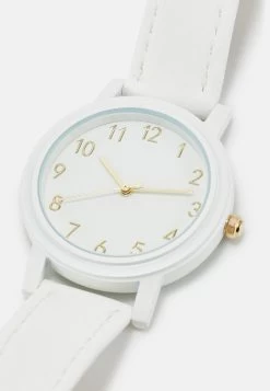Even&Odd Set - Reloj - White/Gold 8 Even&Odd Set - Reloj - White/Gold -Estilo Urbano Ventas 3f50425c608242e082cf09ed6e972afc