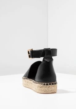 Even&Odd Alpargatas - Black 12 Even&Odd Alpargatas - Black -Estilo Urbano Ventas 63a847d5579a448a90c9d58062a6b1e4