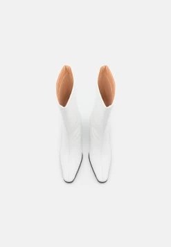 Even&Odd Botas - White -Estilo Urbano Ventas 68876feb4c8d4e829ef75e2a0202bd25