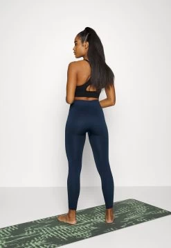 Medias - Dark Blue -Estilo Urbano Ventas 69d6921e5f174533999f95208d10108e