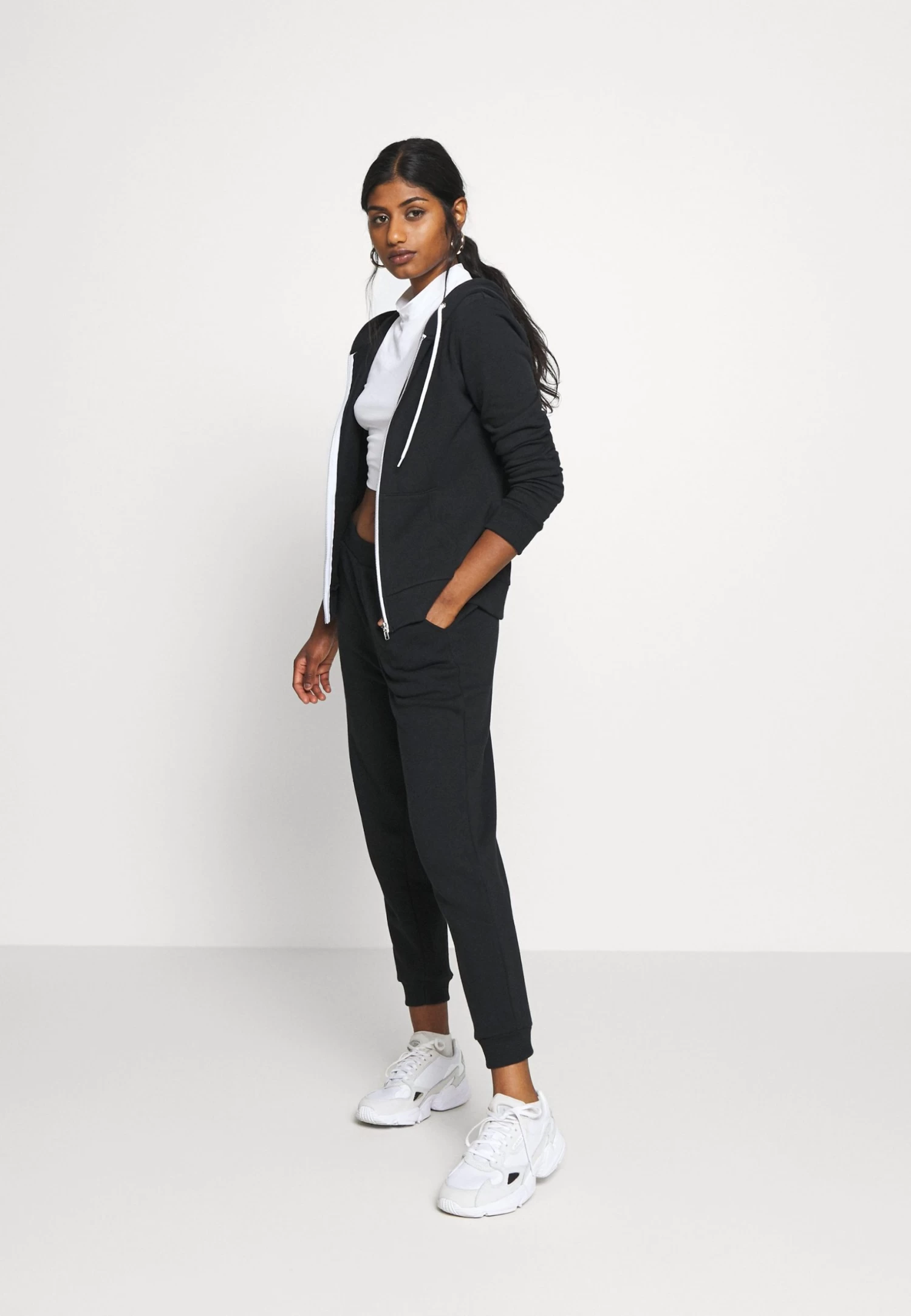 Sudadera Con Cremallera - Black 2 Sudadera Con Cremallera - Black - Imagen 2