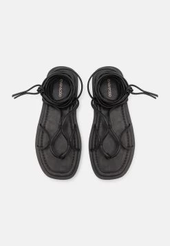 Even&Odd Sandalias Con Plataforma - Black -Estilo Urbano Ventas 75aae4d1f5c7433d9cecb5113efb0196