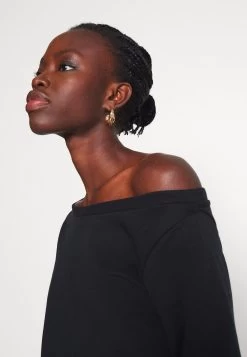 Sudadera - Black -Estilo Urbano Ventas 78c65ba1873e49ec98ba85e9e723f198