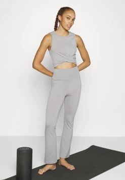 Medias - Taupe -Estilo Urbano Ventas 7d41fa4007cd4732a5e91faa908b460d