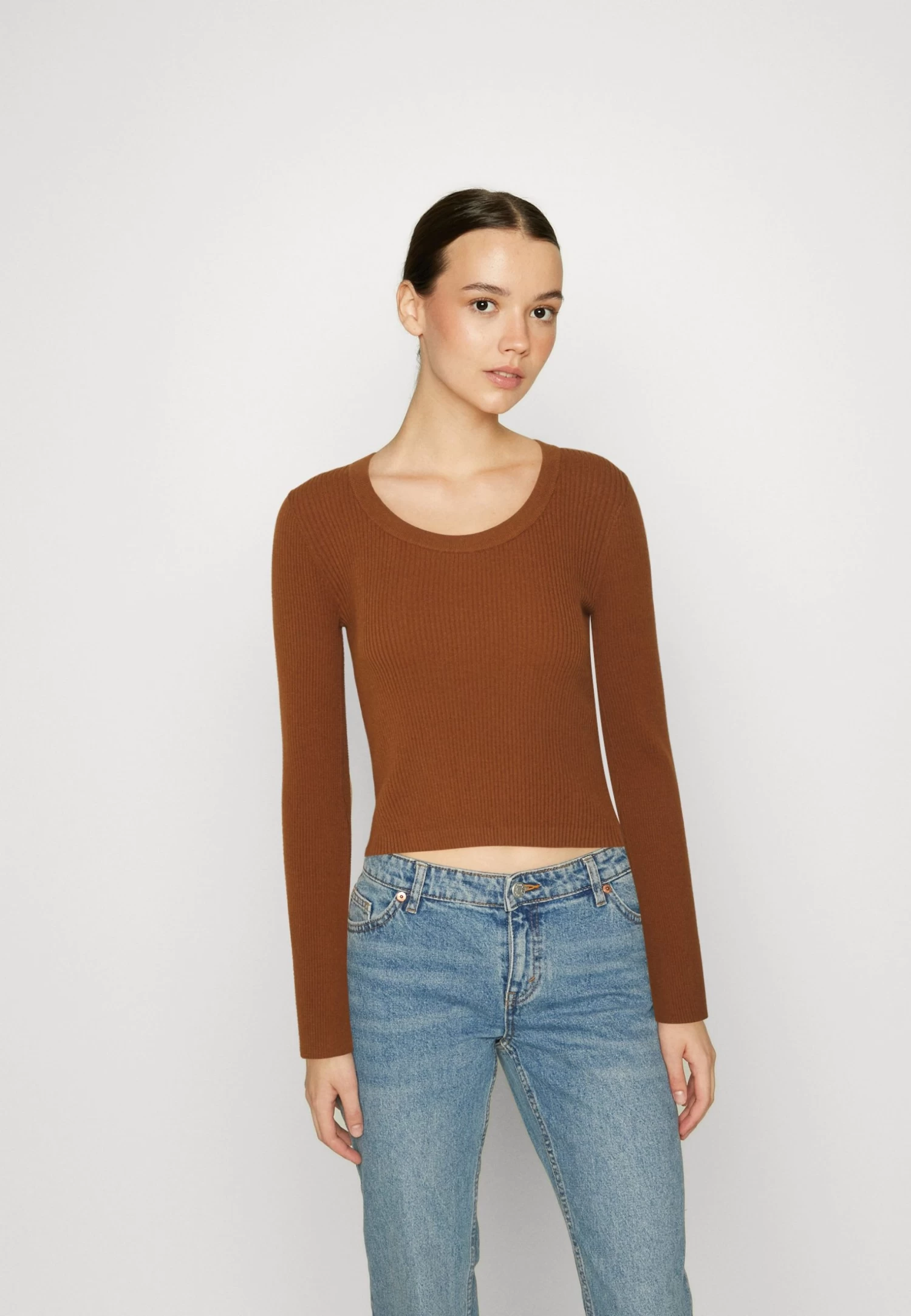 Even&Odd Flared Sleeve - Jersey De Punto - Brown 1 Even&Odd Flared Sleeve - Jersey De Punto - Brown
