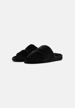 Even&Odd Pantuflas - Black -Estilo Urbano Ventas 817e1fe3136f4bd6b388130c25429ae3