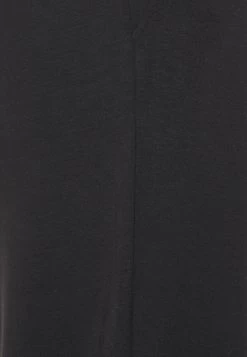 Pantalones Deportivos - Black -Estilo Urbano Ventas 8e75f9ac8b8343c48ea5b05a84e3006f