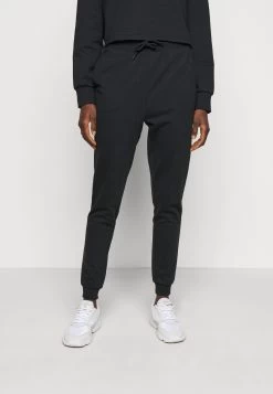 Set - Chándal - Black 14 Set - Chándal - Black -Estilo Urbano Ventas 8f463ccfb24b44a6ac3b5802e2a08d36