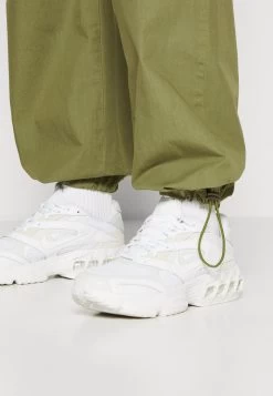 Even&Odd Pantalones Cargo - Khaki 11 Even&Odd Pantalones Cargo - Khaki -Estilo Urbano Ventas 987674c6de244c15b8fd2037c014f40b