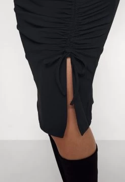 Falda De Tubo - Black -Estilo Urbano Ventas a827f1b17333455aab2a0d9c953eac37