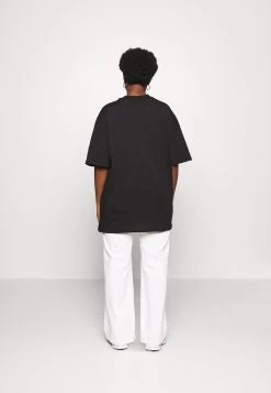 Camiseta Estampada - Black -Estilo Urbano Ventas b08548ec480f49eeb6efd29c06999d87