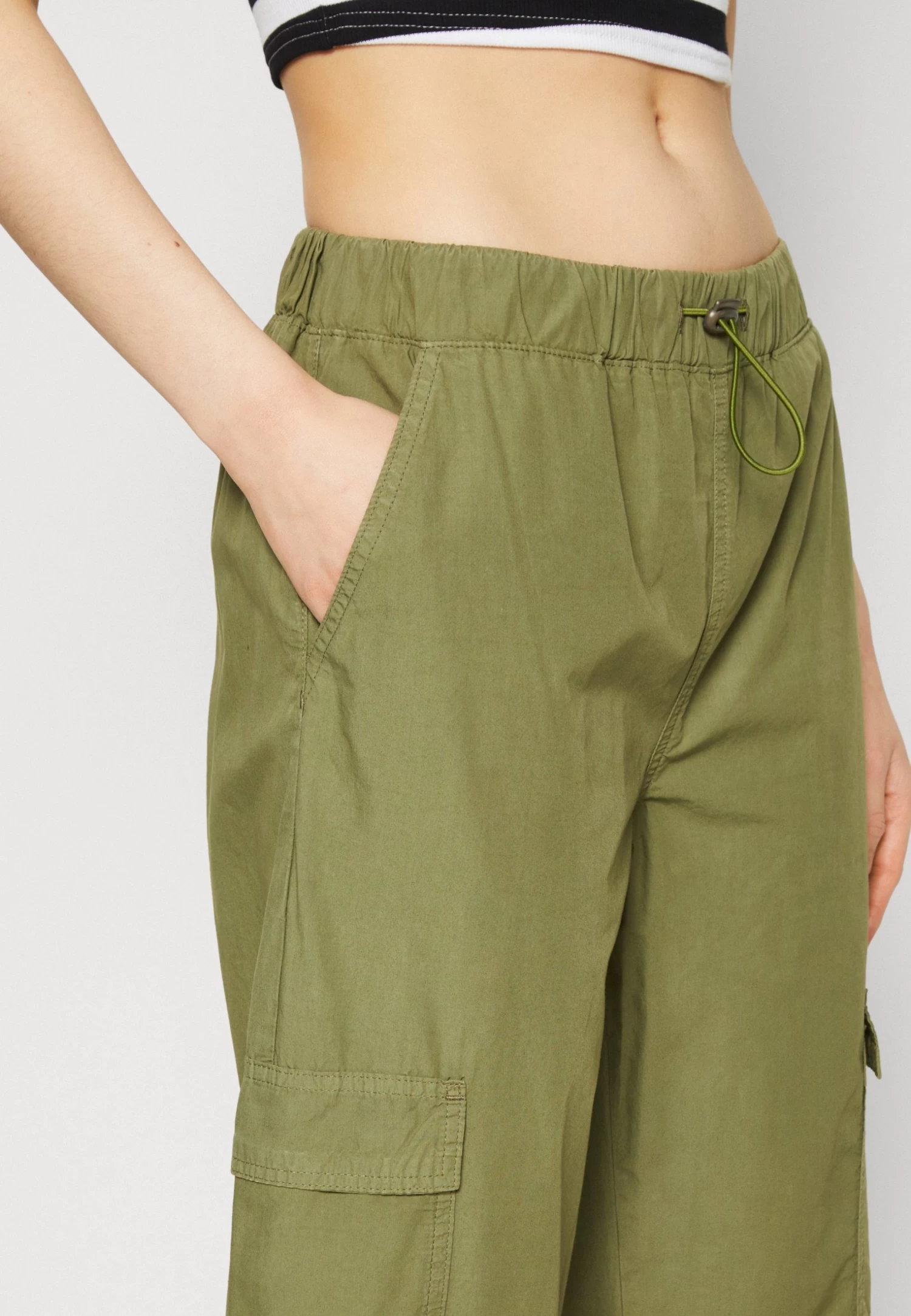 Even&Odd Pantalones Cargo - Khaki 4 Even&Odd Pantalones Cargo - Khaki - Imagen 4