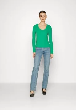 Estilo Urbano Ventas -Estilo Urbano Ventas bb19590b92004f85a2c9d7048741e7ca