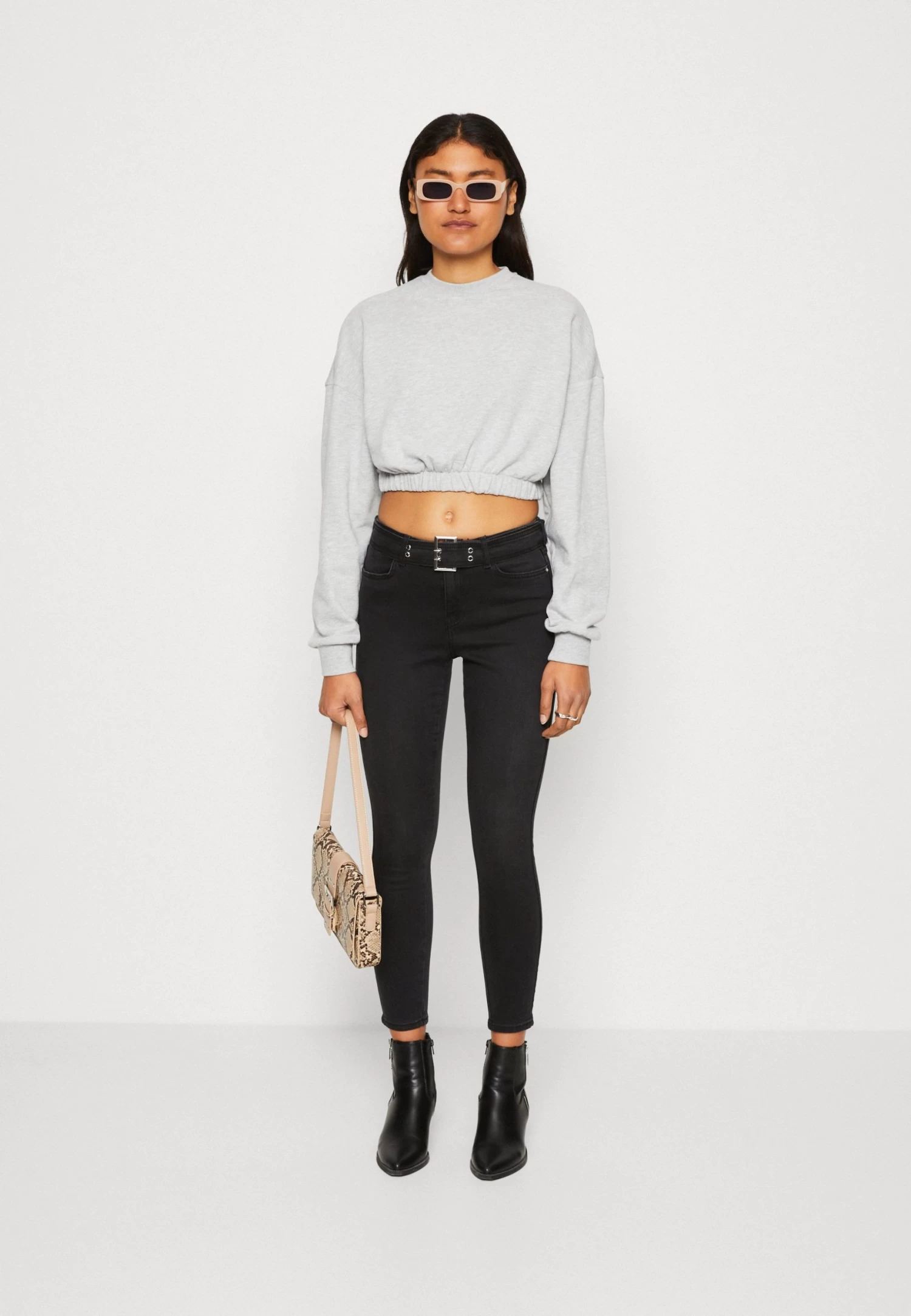 Even&Odd Sudadera - Light Grey 2 Even&Odd Sudadera - Light Grey - Imagen 2