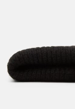 Even&Odd Gorro - Black -Estilo Urbano Ventas c4134c1fd4fe4298a6313881cabcc130