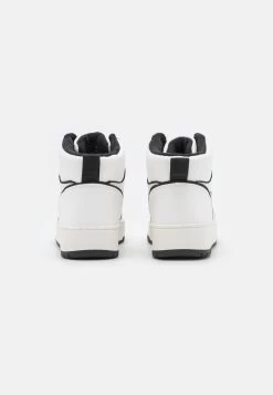 Even&Odd Zapatillas Altas - White/Black -Estilo Urbano Ventas c4d6a5bd18214700aee907c1140b8faa