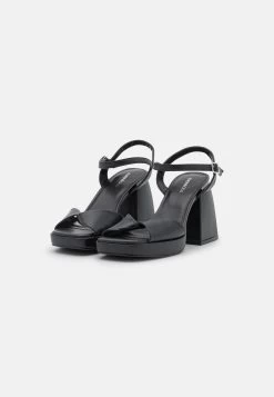 Sandalias Con Plataforma - Black 8 Sandalias Con Plataforma - Black -Estilo Urbano Ventas ca19a0c4c73e4fd78f82d1674d2228a7