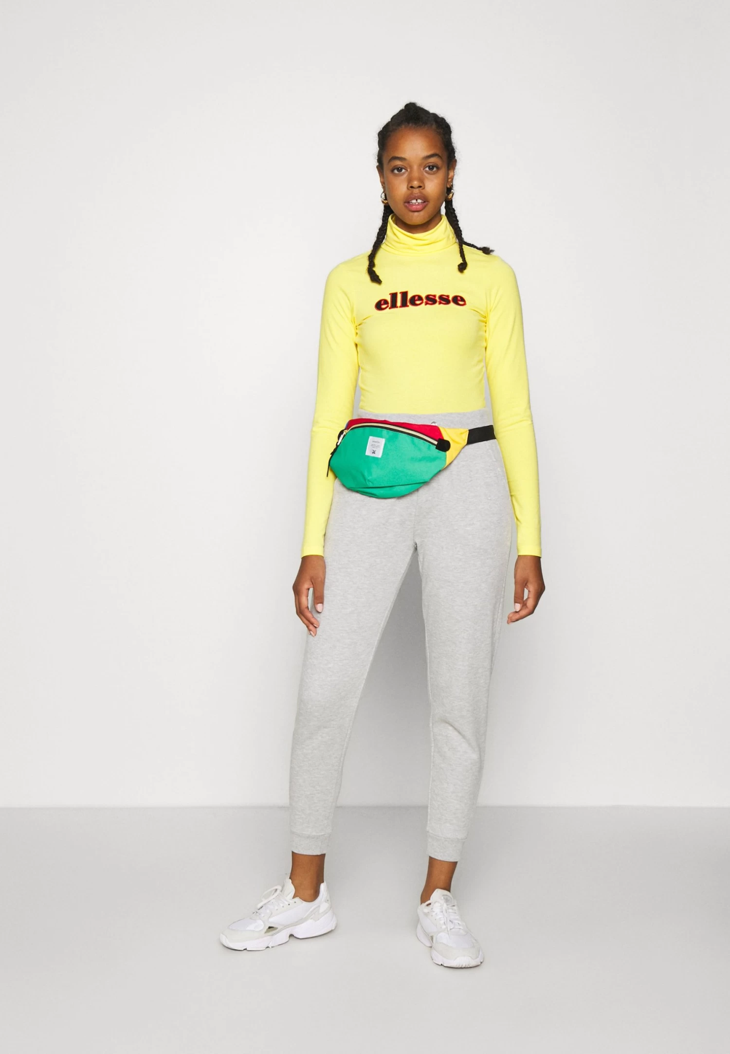 Even&Odd Regular Fit Jogger With Contrast - Pantalones Deportivos - Mottled Light Grey 2 Even&Odd Regular Fit Jogger With Contrast - Pantalones Deportivos - Mottled Light Grey - Imagen 2