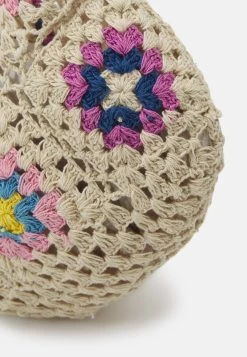 Even&Odd Bolso Shopping - White 8 Even&Odd Bolso Shopping - White -Estilo Urbano Ventas dea9cec32f80468abd48b5c67c4f7529