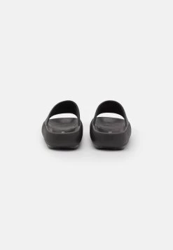 Even&Odd Chanclas De Baño - Black -Estilo Urbano Ventas e93e6159d191459c8457ee72468ddcaa