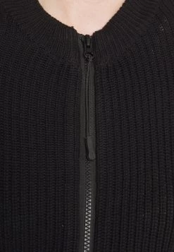 Even&Odd Jersey De Punto - Black 20 Even&Odd Jersey De Punto - Black -Estilo Urbano Ventas f2dafa0aaa47412d85e12918121166bb