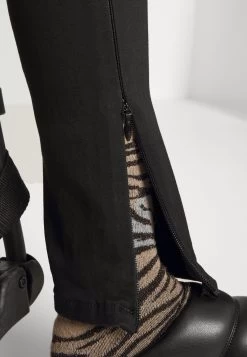 Even&Odd Vaqueros Pitillo - Black Denim -Estilo Urbano Ventas fe9e4c155a214d3baa6c251671201e01